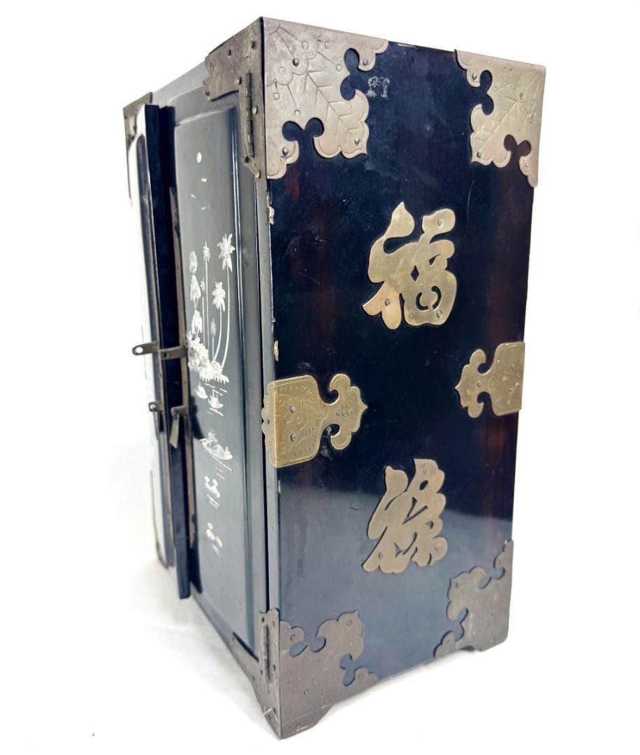 ビンテージ家具 木製青貝螺鈿細工 福禄寿全百宝嵌観音扉黒漆小棚 WWWT090
