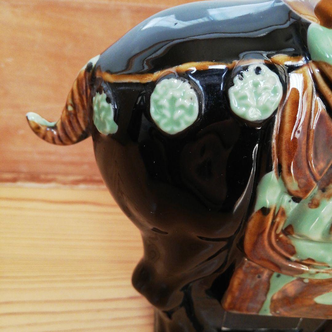 SUNTORY  サントリーローヤル 干支 午歳 陶器ボトル