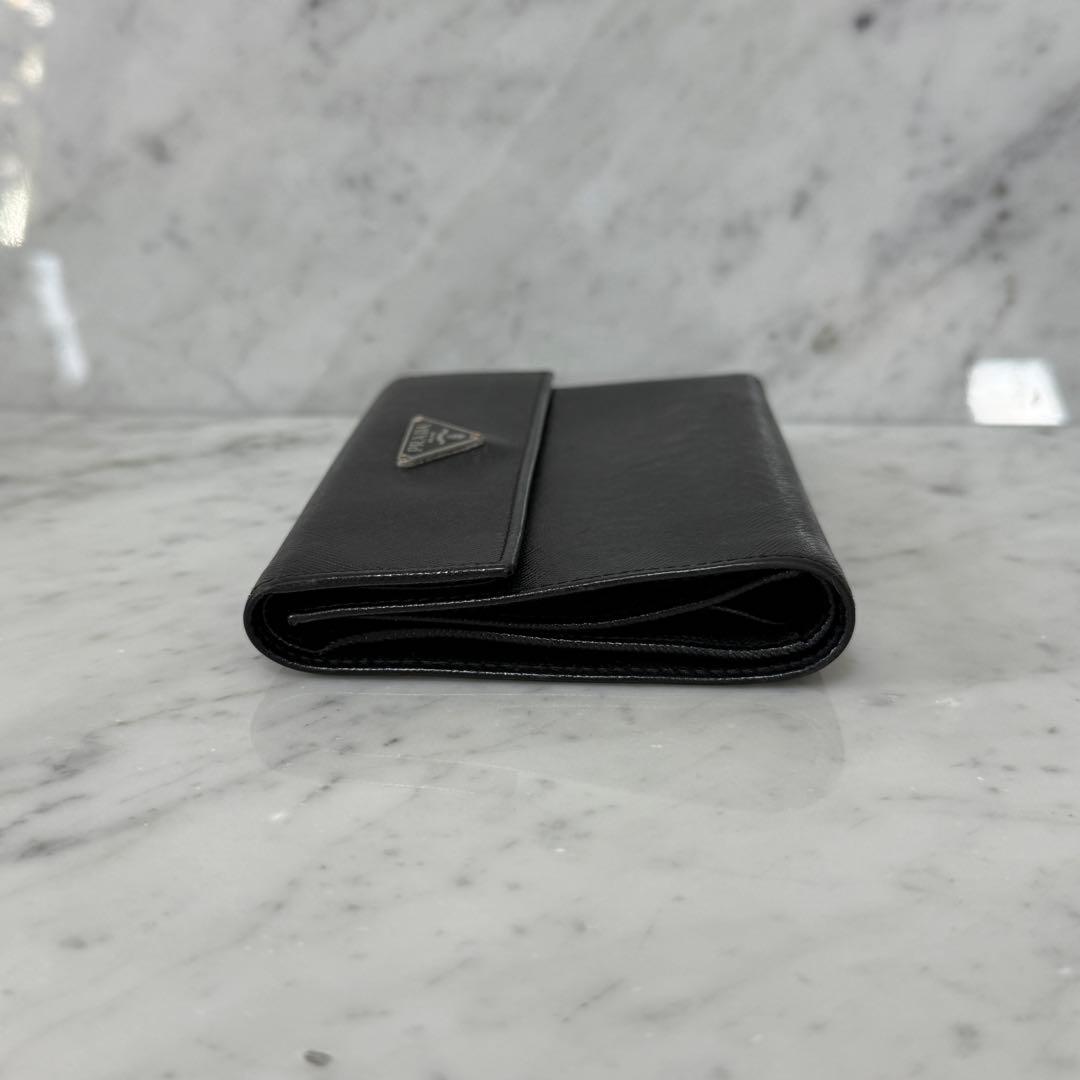 PRADA プラダ 三つ折財布 ブラック 黒 サフィアーノ トライアングル