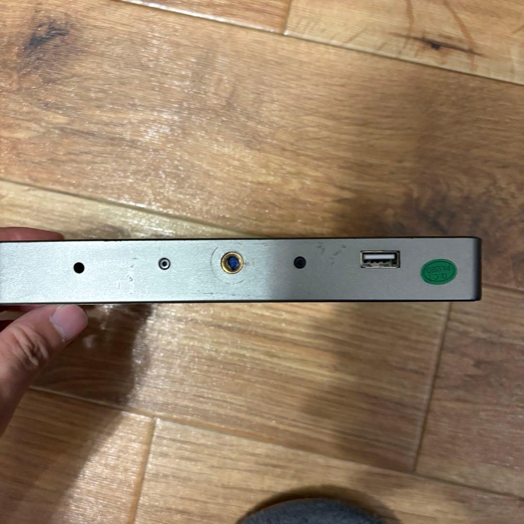 NEEWER FW 700 7inch 4kモニター