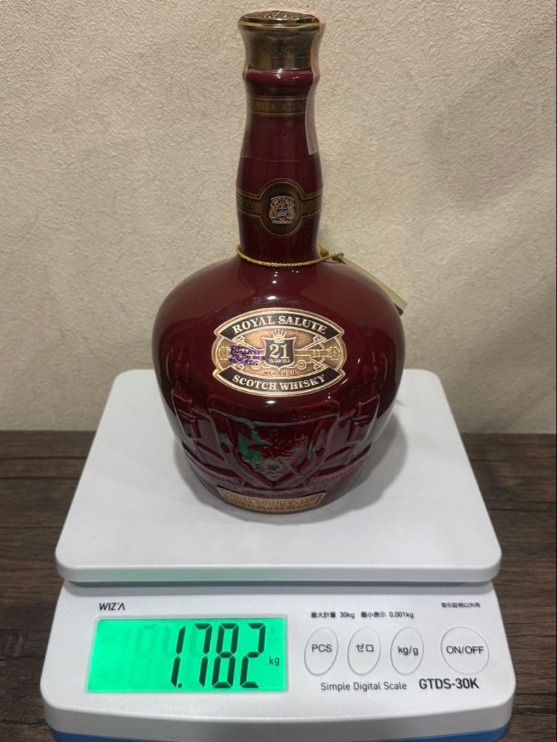 【未開封】シーバスブラザーズSalute21年 ロイヤルサルート 古酒