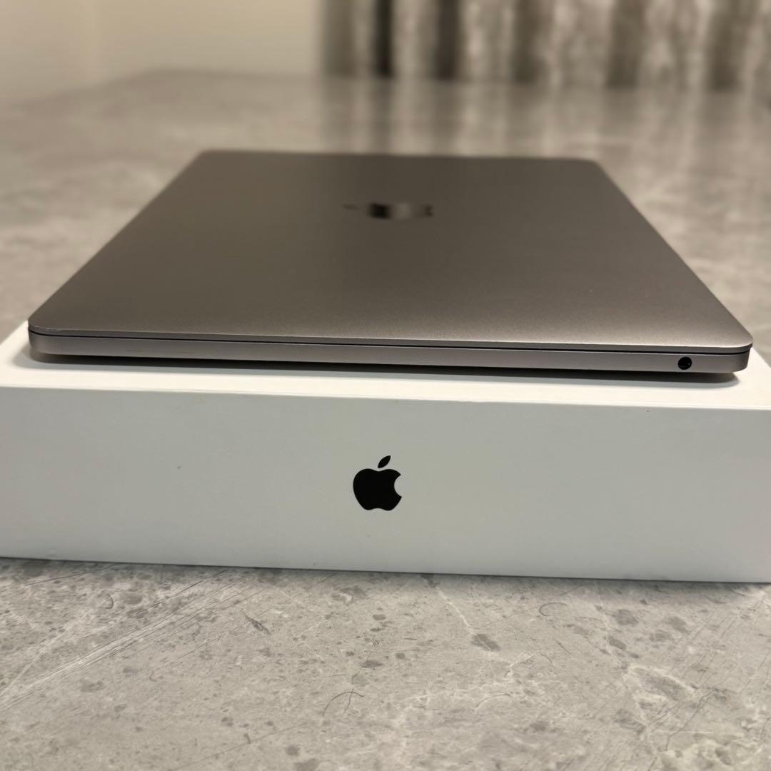 Apple 13インチ MacBookPro 本体 箱付き