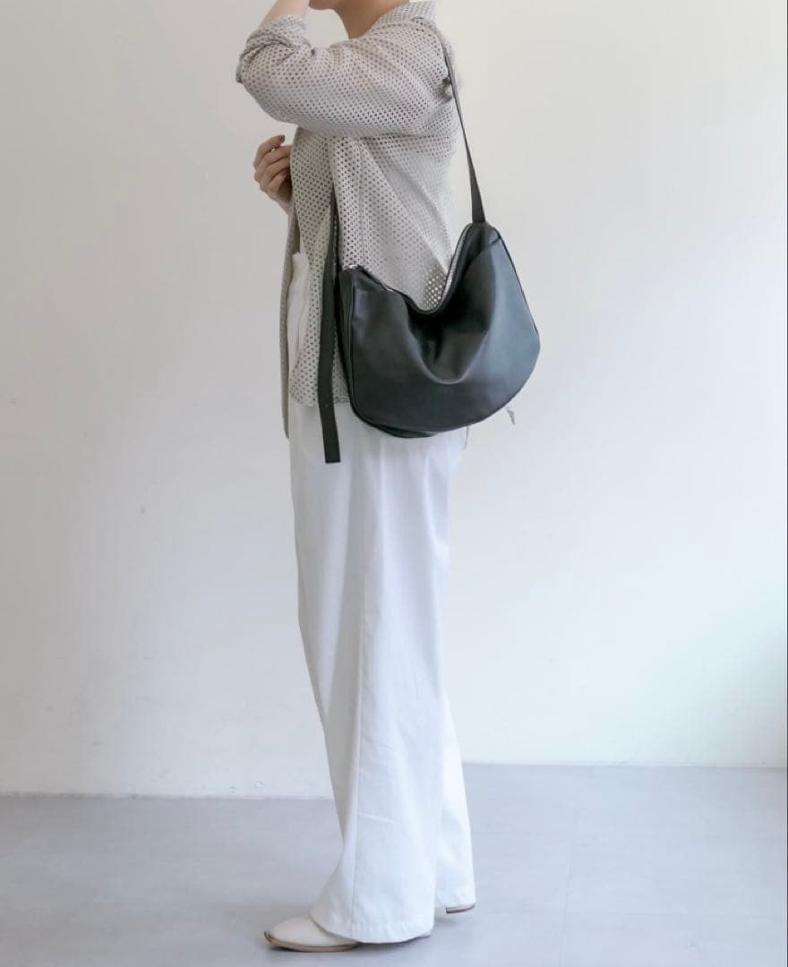 美品 イアパピヨネ スワローマチショルダーバッグ