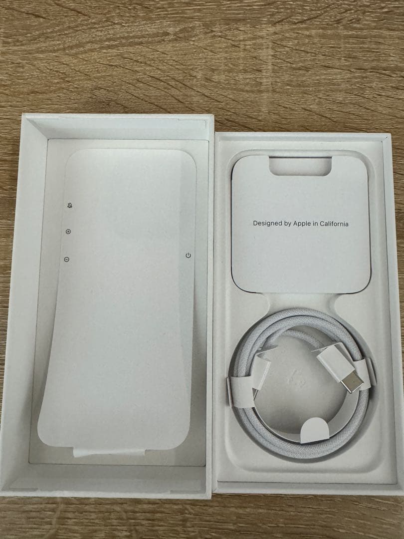 【即発送/値引き交渉可】iPhone 15 pro 256GB simフリー本体