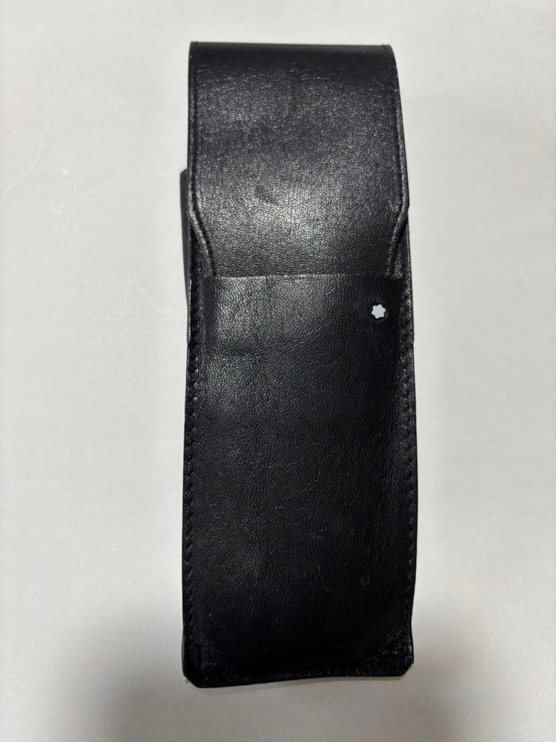 黒い万年筆 金色:星型キャップ