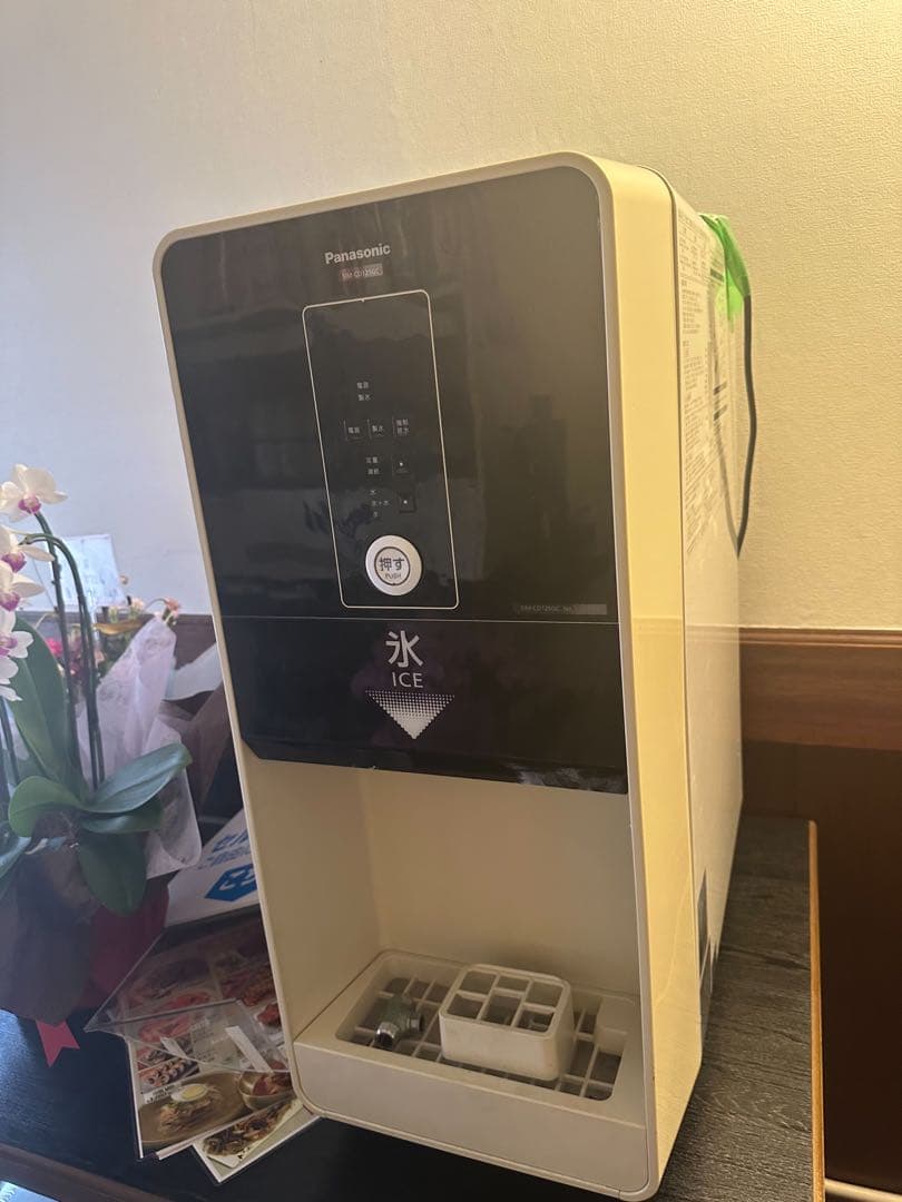 Panasonic 卓上型チップアイスディスペンサー SIM-CD125GC