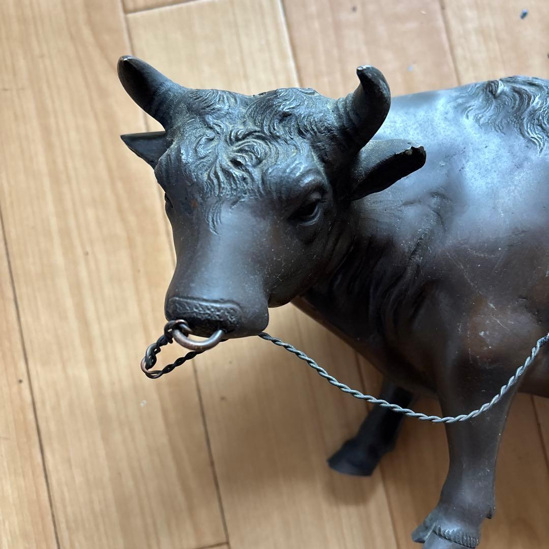 銅製 牛に乗る笛吹童子