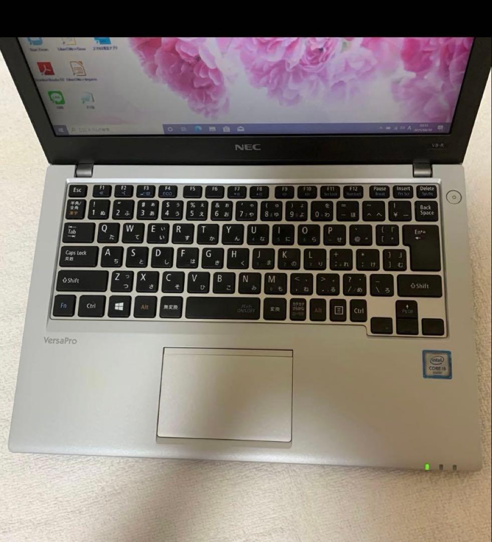 すぐ使えます！　i5の6世代、4GBメモリ、320GB SSD ノートパソコン