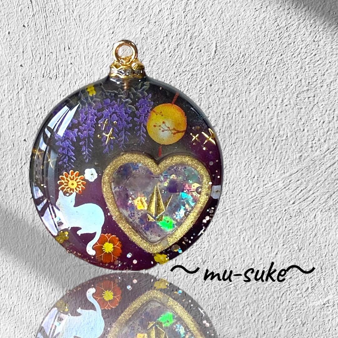 〜カヤ　☪︎⋆☽様〜新作　天然石　レジンネックレス　【猫紅葉】