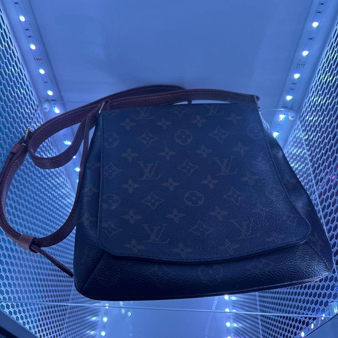 Louis Vuitton ショルダーバッグ ブラウン　ミュゼットサルサ