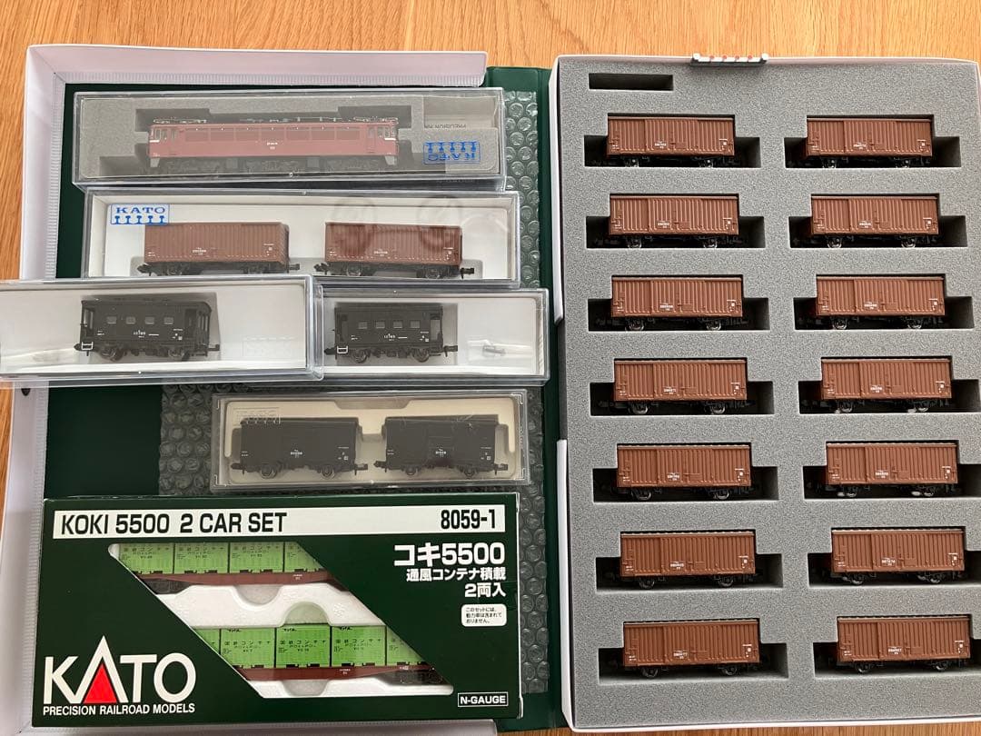 KATO EF80 1次形+ワム80000+その他貨物車