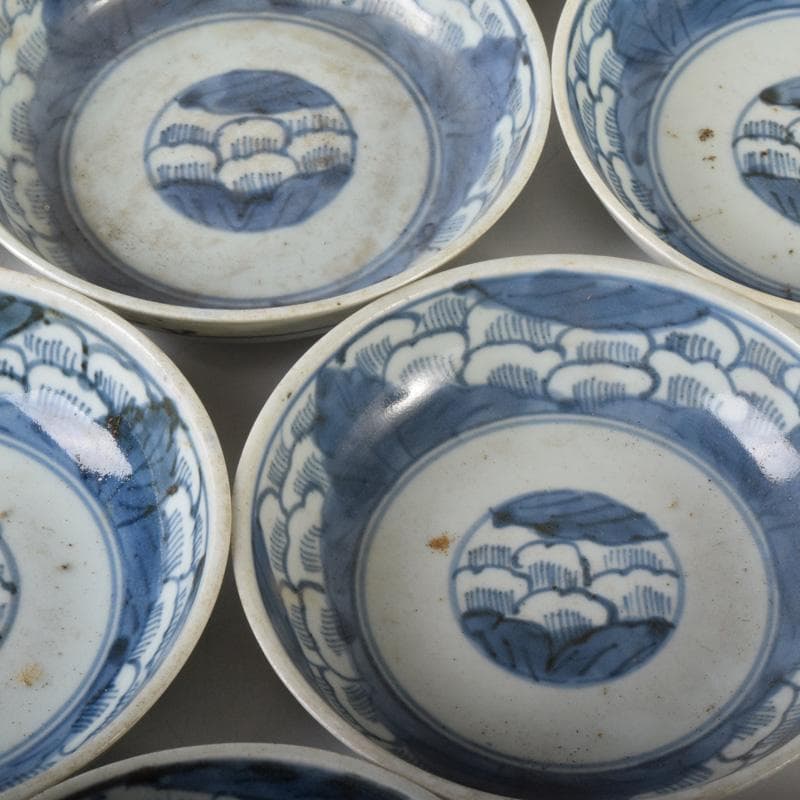 和食器　伊万里焼　古伊万里　染付　花草文　皿　八客　時代箱付　C　7626