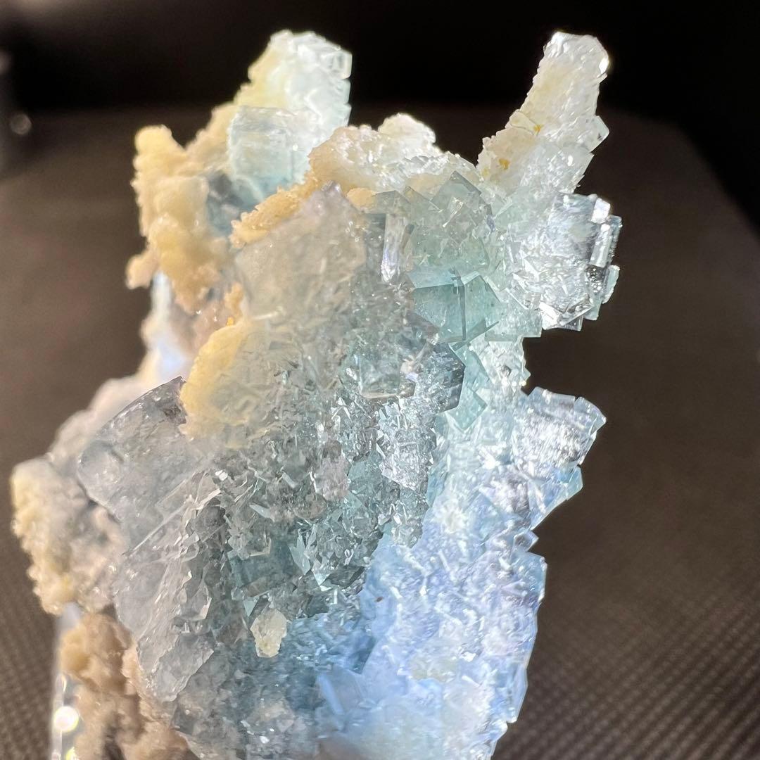 ヤオガンシャン産　「雪の城」「天使像」フローライト　シュガーフローライト