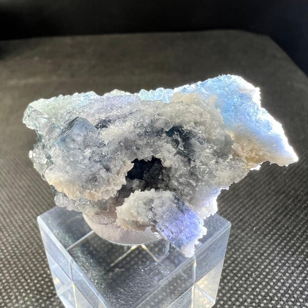 ヤオガンシャン産　「雪の城」「天使像」フローライト　シュガーフローライト