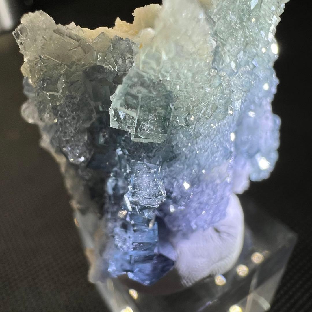 ヤオガンシャン産　「雪の城」「天使像」フローライト　シュガーフローライト