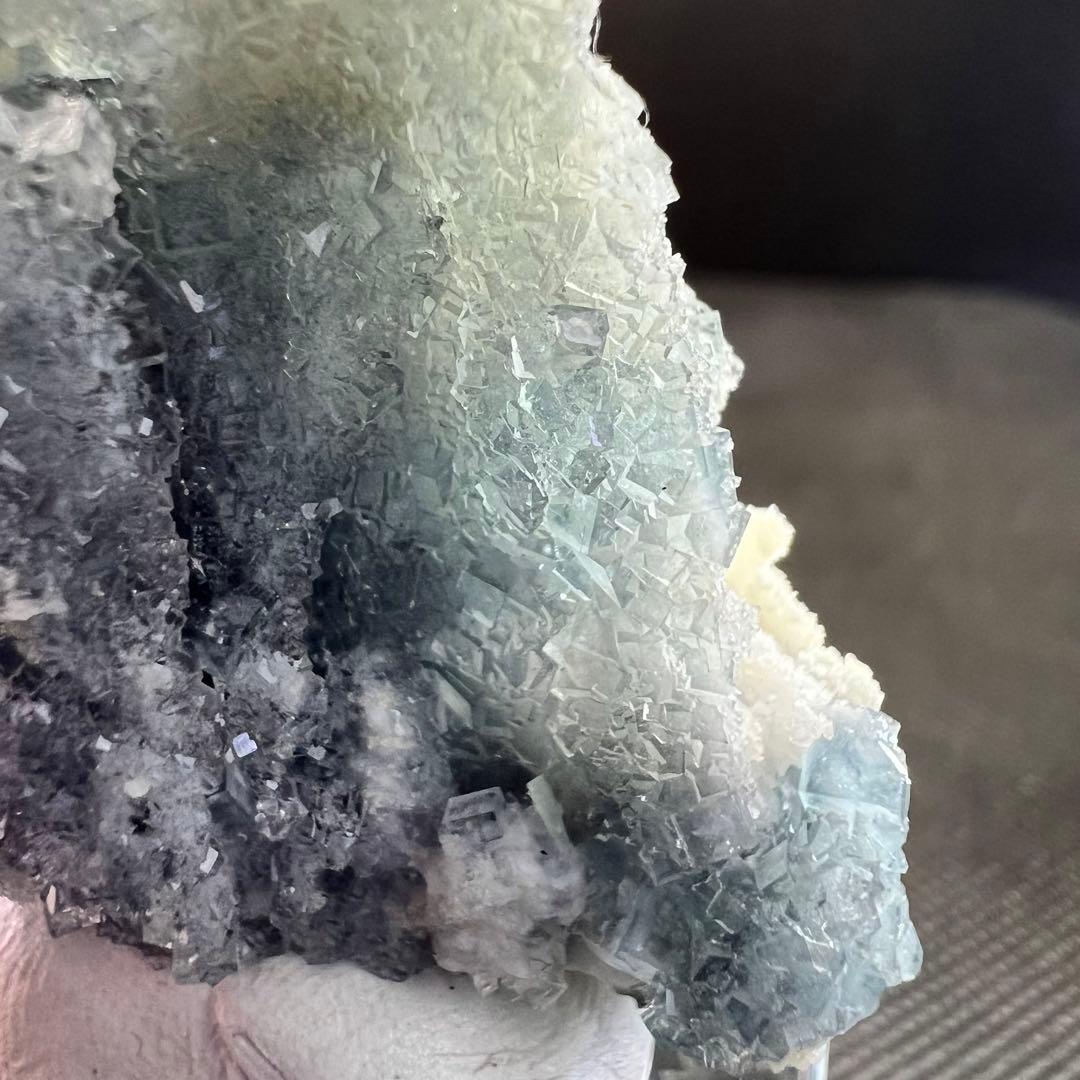 ヤオガンシャン産　「雪の城」「天使像」フローライト　シュガーフローライト