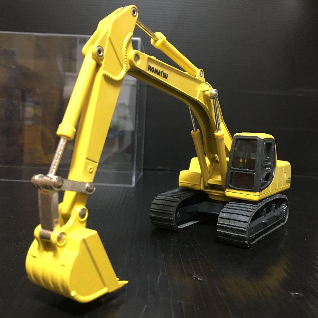 コマツ 重機 模型　記念ケース付き