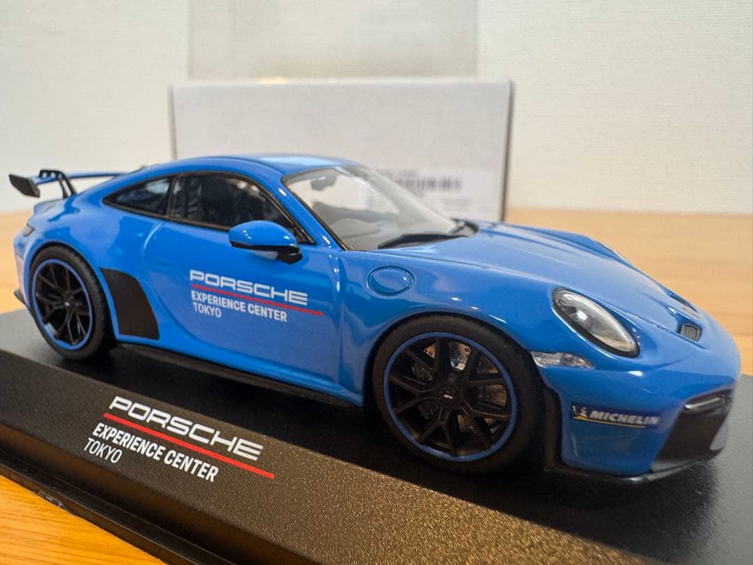 【MINICHAMPS】限定 Porsche 911 GT3 PEC TOKYO