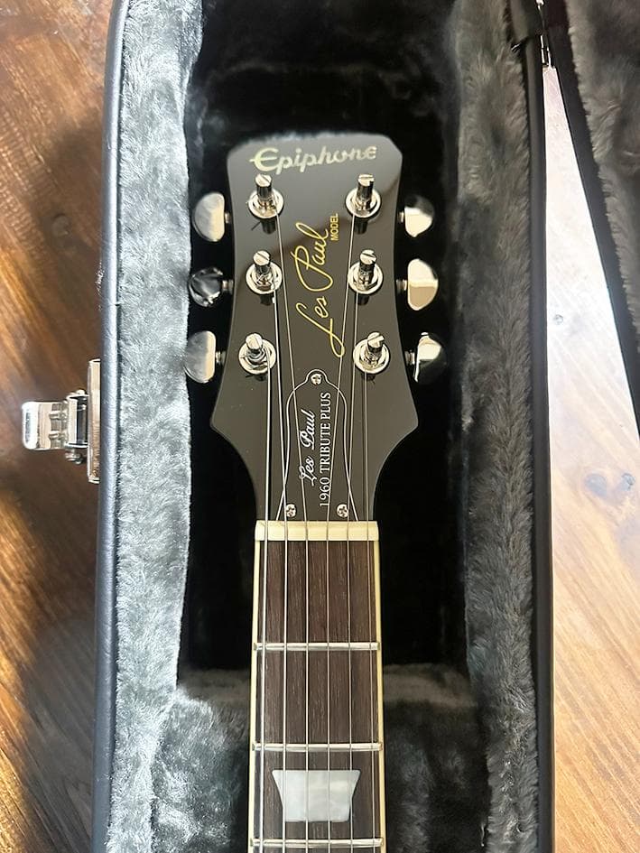 美品！！ Epiphone レスポール エレキギター LESPAUL レッド