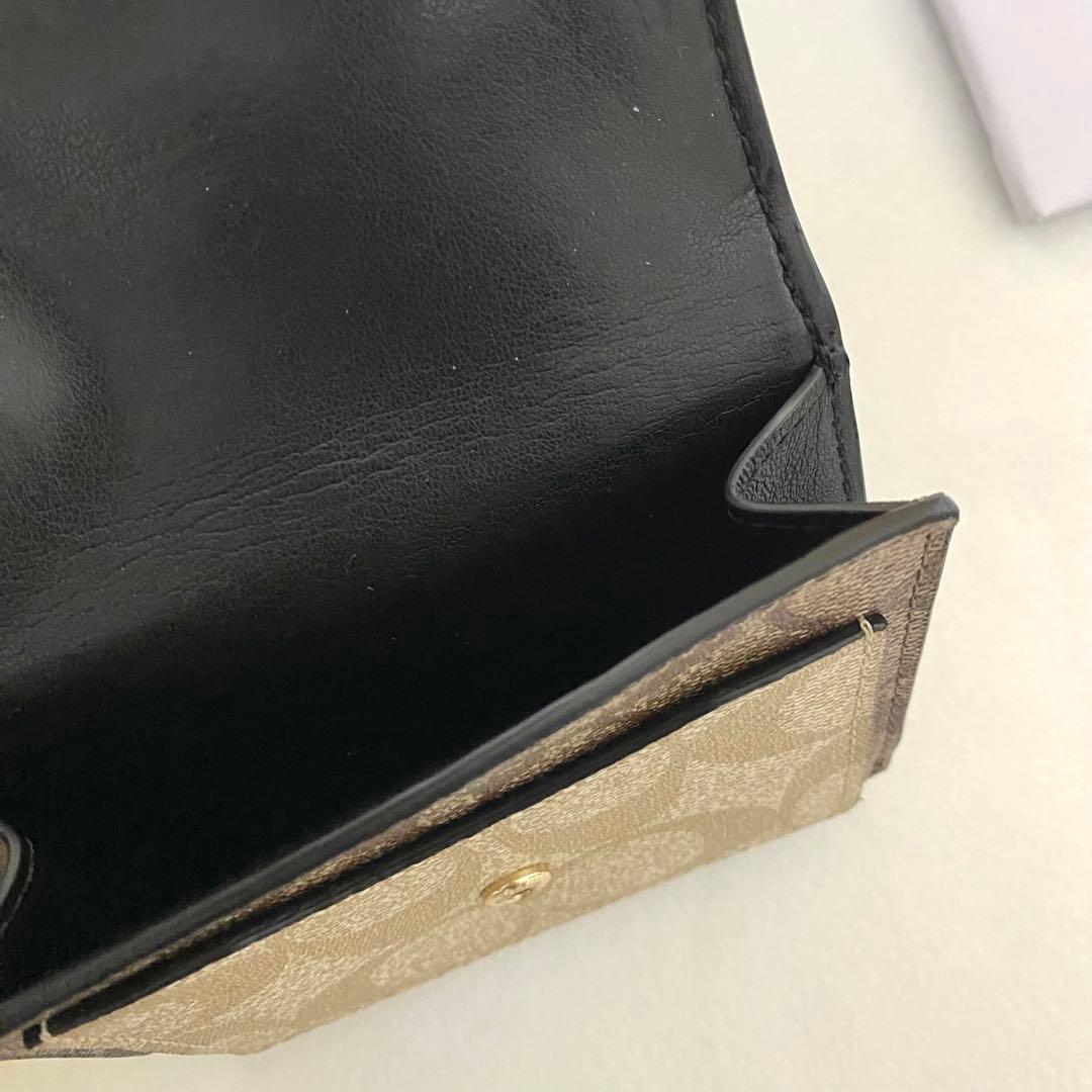 新品　正規品☆COACH コーチ　折り財布 カーキ シグネチャー　二つ折り財布