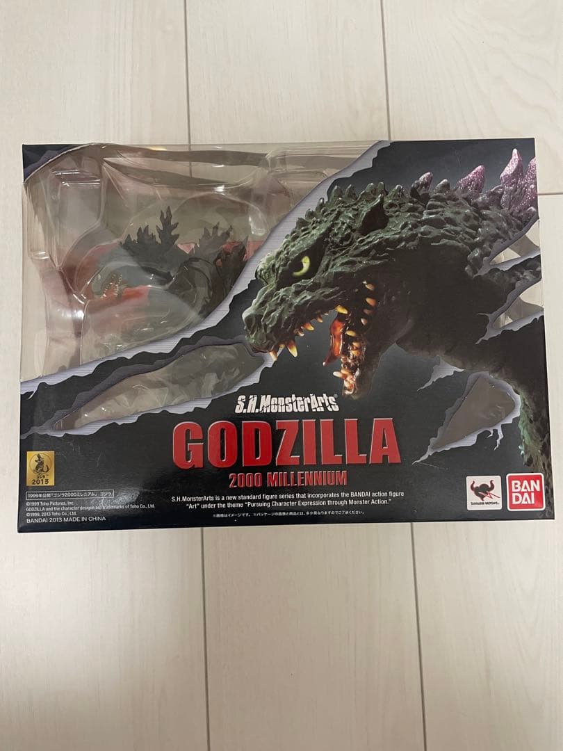 S.H.モンスターアーツ　ゴジラ　2000 ミレニアム　雛形