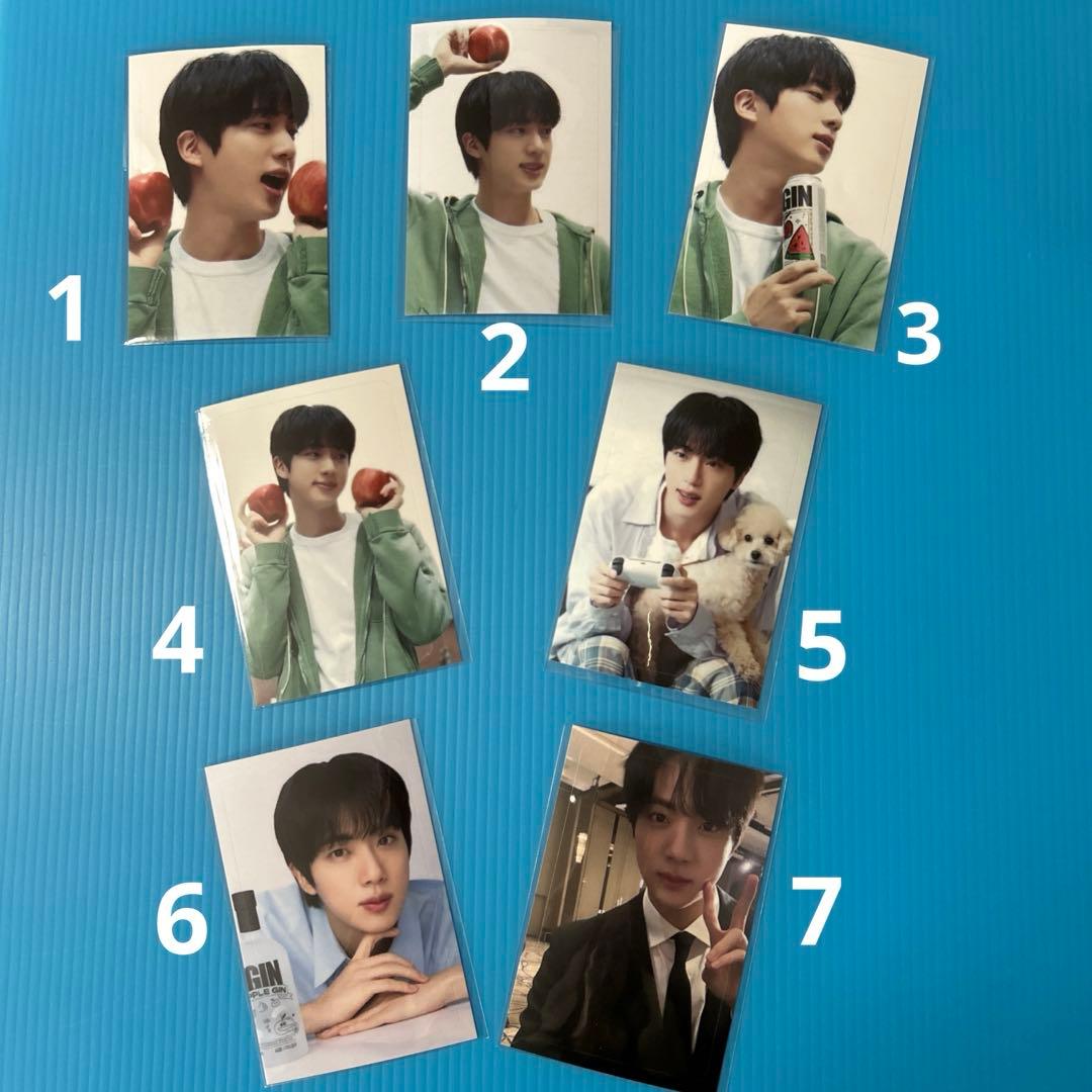 BTS JIN アクリルフォトアルバムキーホルダー（R）