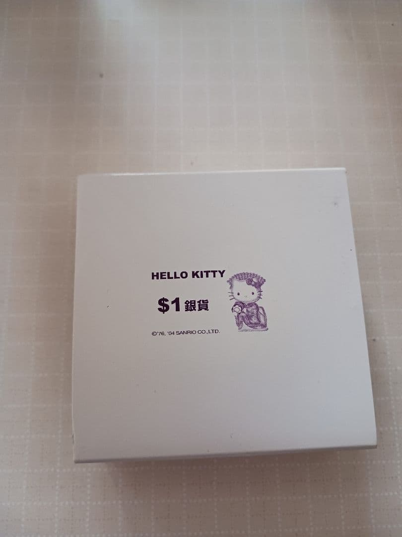HELLO KITTY 30years 　1オンス銀貨