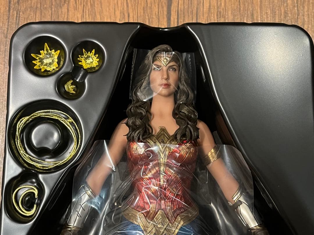 ホットトイズ　ワンダーウーマン1984