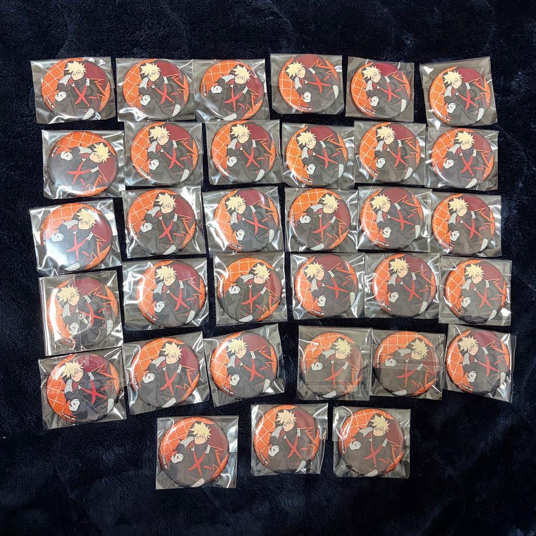 ヒロアカ　座れイス　爆豪勝己缶バッジ　まとめ売り　33点