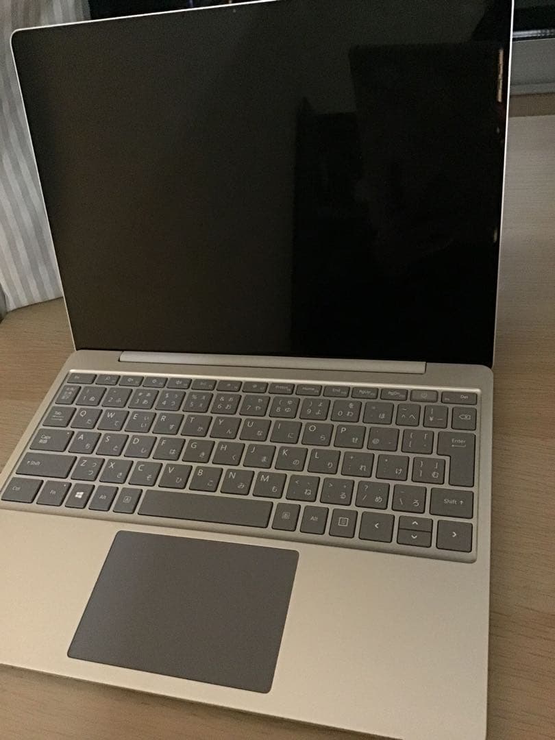 Microsoft Surface シルバー　11 windows 充電器付き