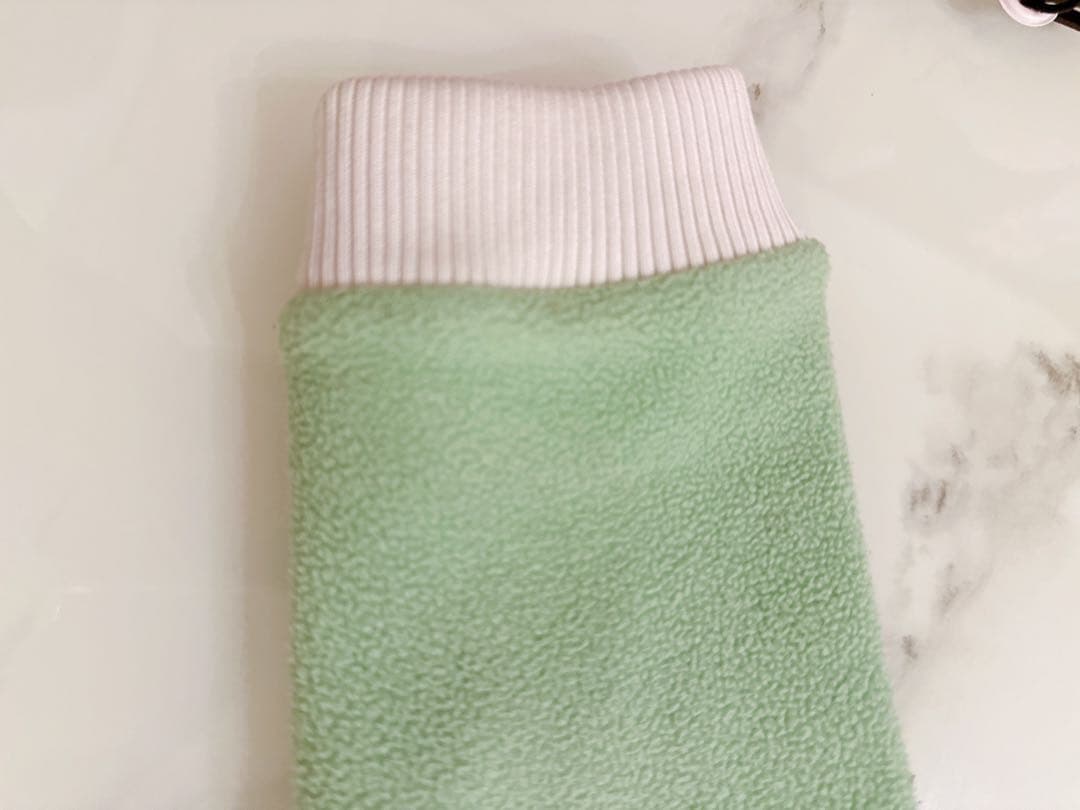 モンクレール　MONCLER ミントグリーン　トレーナー3A100cm タグ付き