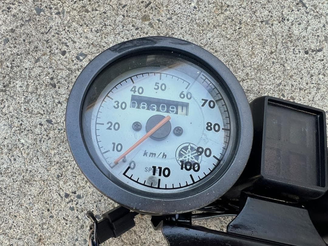 ヤマハ　RZ50 純正メーター　動作確認済み