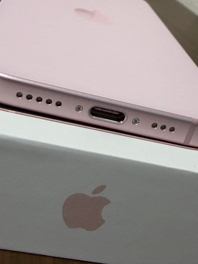美品 Apple iPhone 15ピンク 128GB