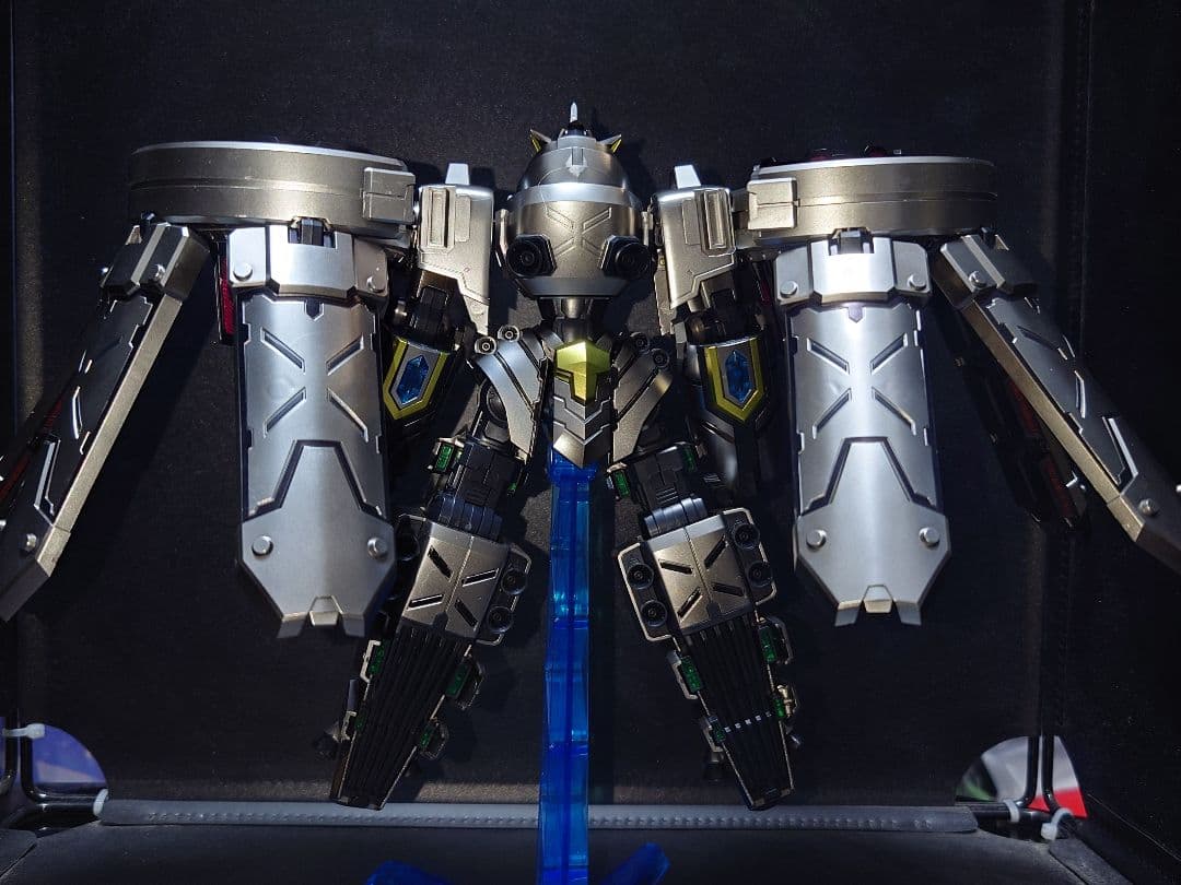 PLAMAX 天霆號アーゼウス／遊戯王カードゲーム　塗装済み完成品