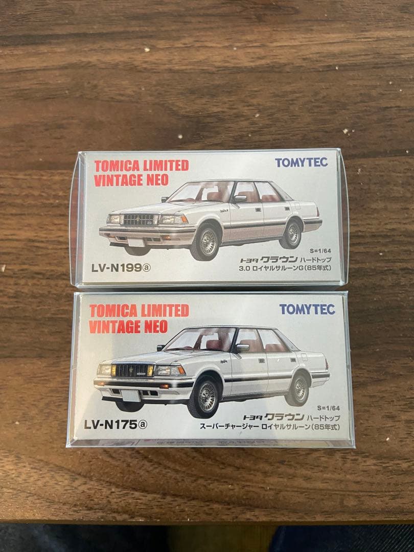 ミニカー TOMICA LIMITED NEO lv-n175a & lv-n199a