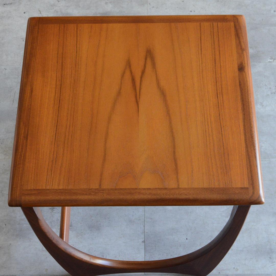 G-PLAN ヴィンテージ タイルトップ ネストテーブル チーク サイドテーブル