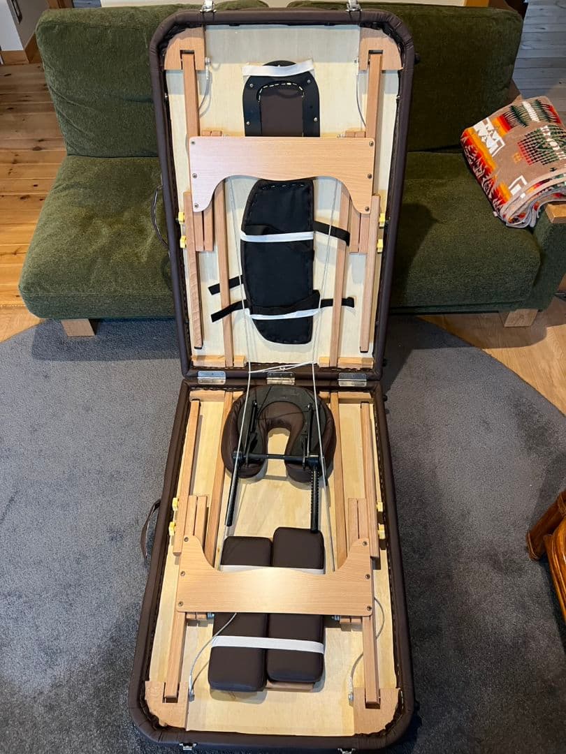 エステ用施術ベッド　折りたたみ簡易ベッド