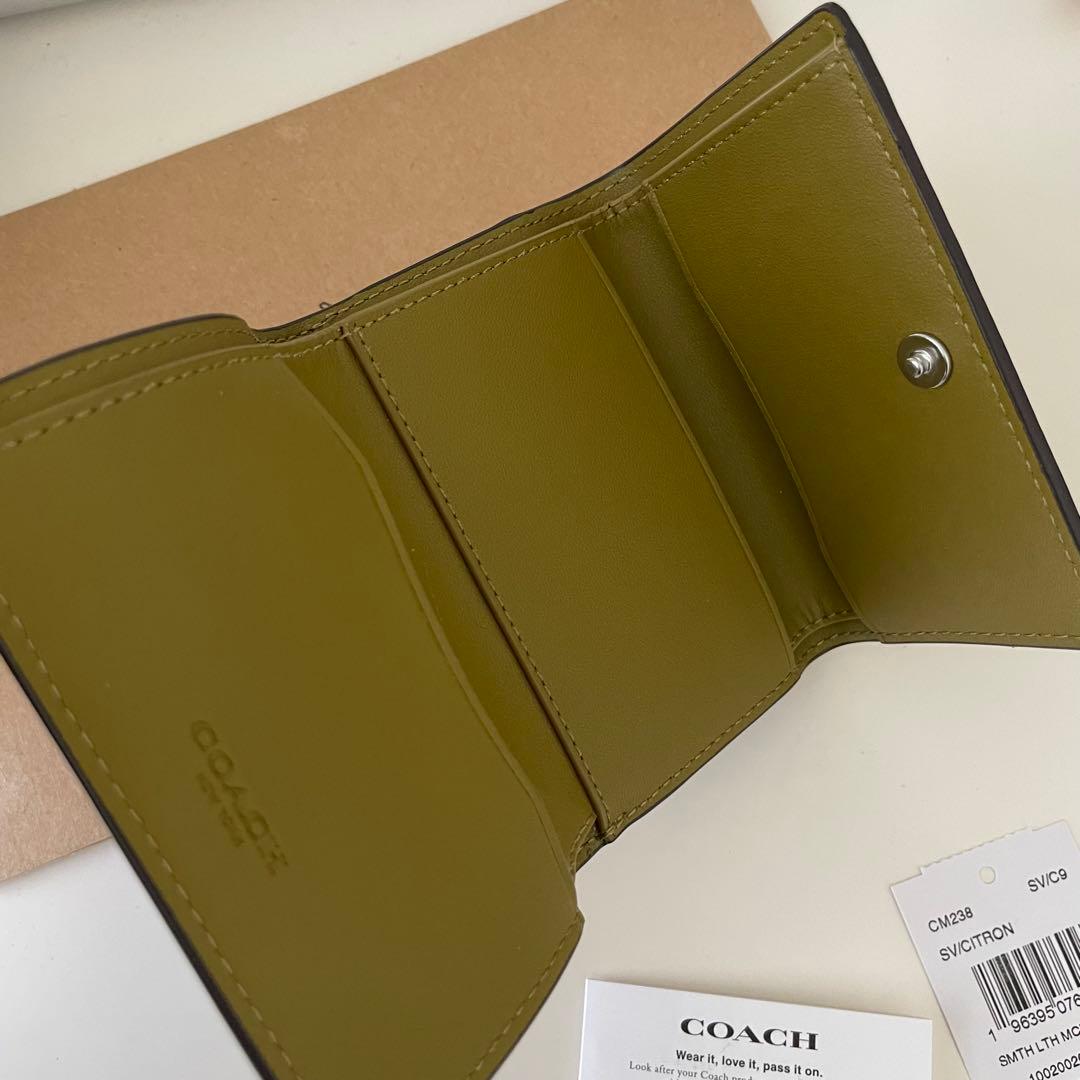 COACH コーチ　三つ折り財布　シトロン　ミニウォレット