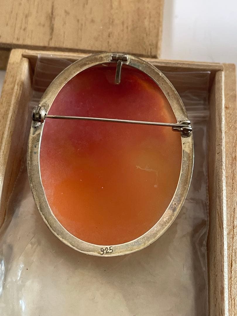 カメオ　ペンダントトップ　ブローチ　925銀