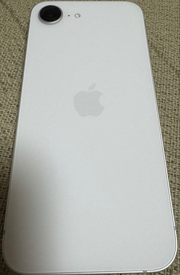 iPhone 16e ホワイト 本体 128GB SIMフリー　アップル公式購入