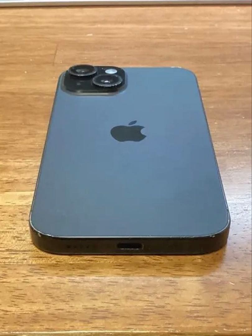 Apple iPhone 15 SIMフリー　ブラック　128GB