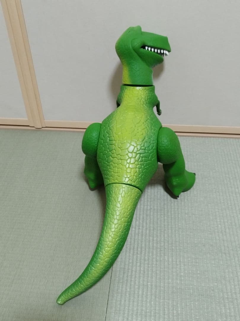 トイストーリー　等身大　レックス　フィギュア