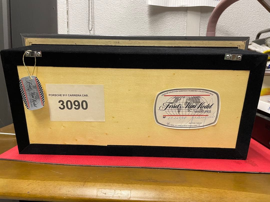 ポルシェ911 カレラ　ミニガレージ