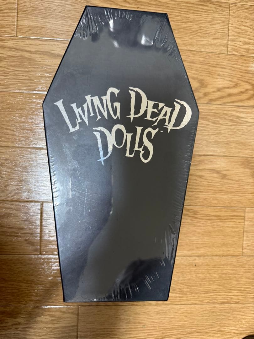 【新品未開封】メズコ リビングデッドドールズ Headless Horseman