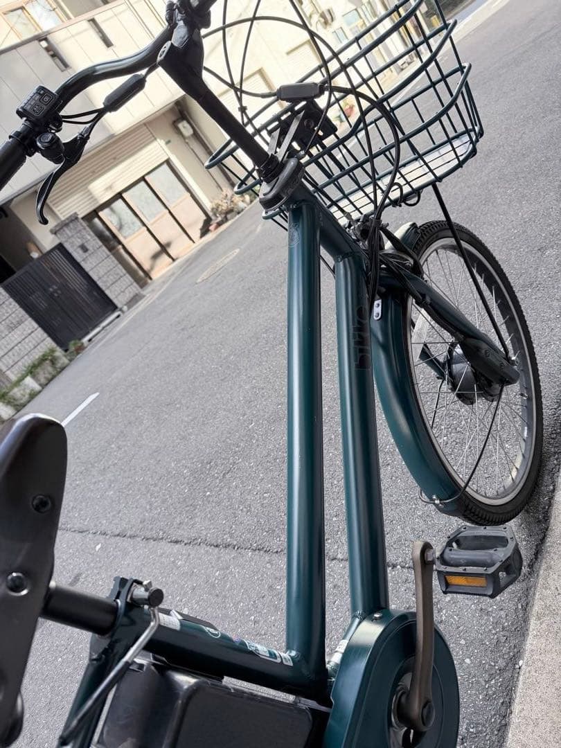 子供乗せ　ブリヂストン　電動アシスト自転車 チャイルドシート付き ダークグリーン