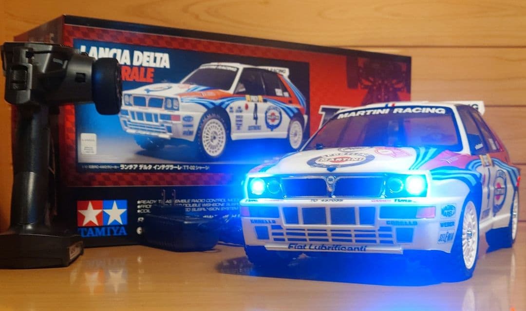 田宮RCランチアデルタインテグラーレLEDライト付＆プロポバッテリ…完成品セット