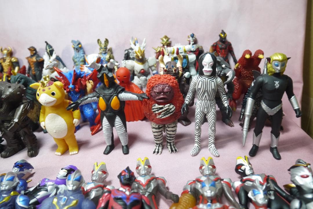 ウルトラヒーローシリーズ500　ウルトラ怪獣シリーズ500　ソフビ　121体