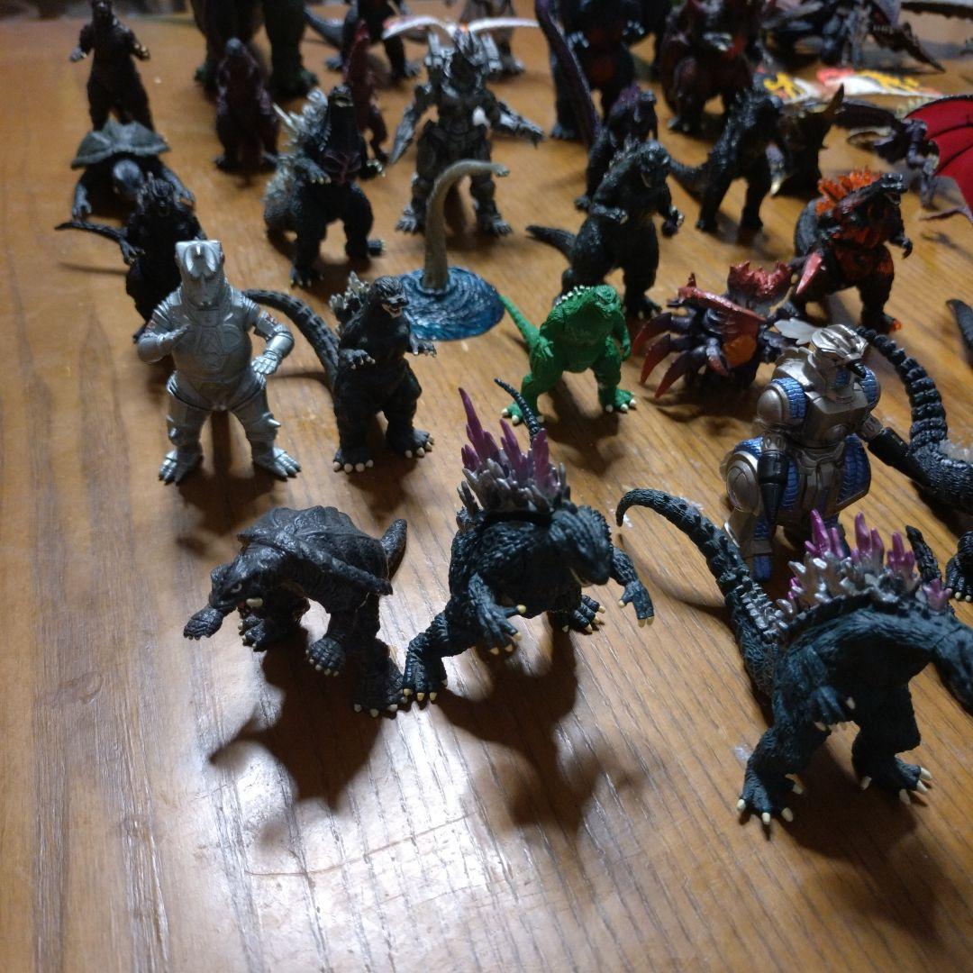 ゴジラ　54体セット