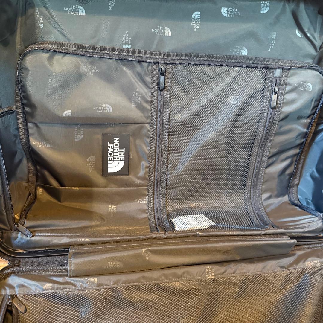 新品未使用【海外限定】THENORTH FACE キャリーケース　24インチ