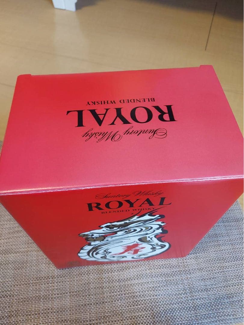 【未開封】干支ボトル「竜/龍」　サントリーウイスキー ローヤル